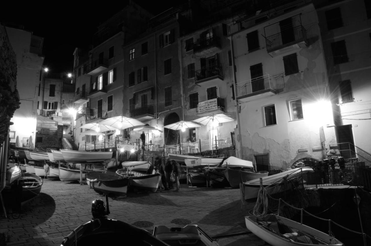 Una Finestra Sul Mare - Free Wi -Fi Riomaggiore Luaran gambar