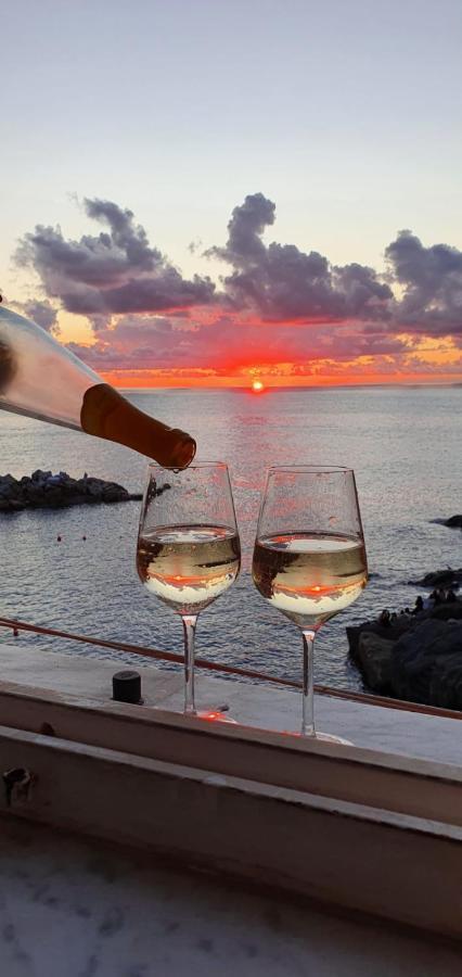 Una Finestra Sul Mare - Free Wi -Fi Riomaggiore Luaran gambar