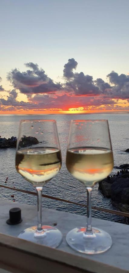 Una Finestra Sul Mare - Free Wi -Fi Riomaggiore Luaran gambar